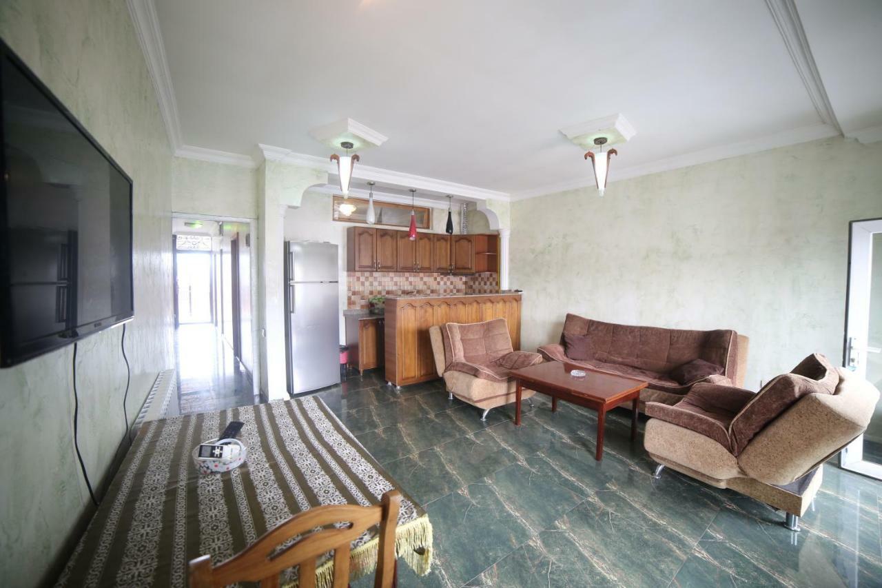 Makvalas Apartment In Batumi Centre Dış mekan fotoğraf